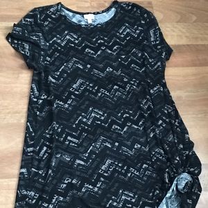 Lularoe EUC Carly Black and Gray